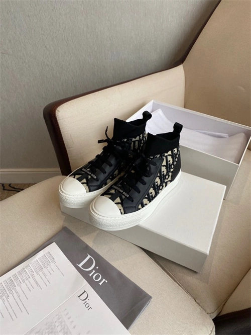 DR Sneaker OnTrend 1082