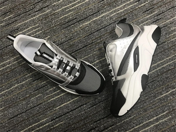 fashionable D*or b 1297