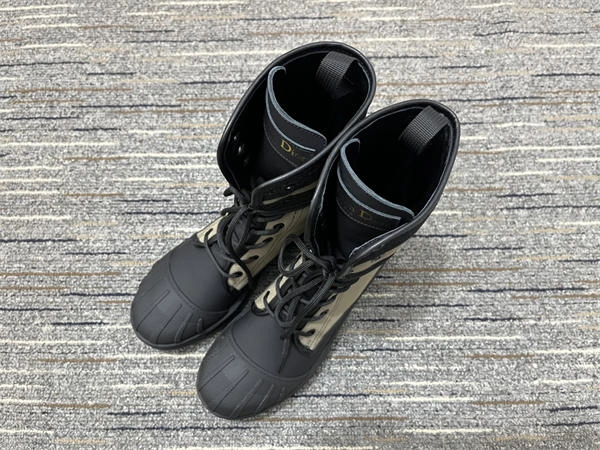 vibrant D*or boot 1357