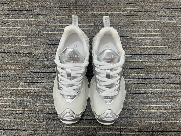 functional D*or sneaker 1263