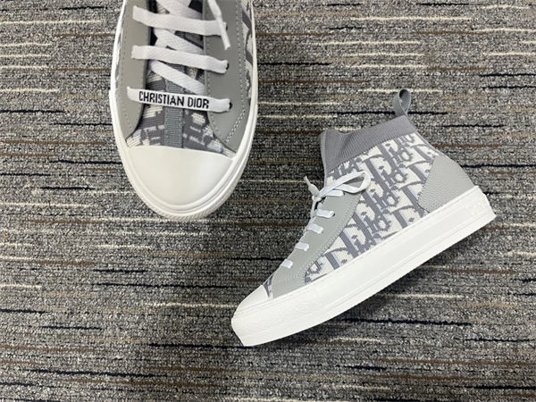 Dr Sneaker TopPick 1370