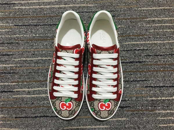 eyecatching G*u*i ace sneaker 145