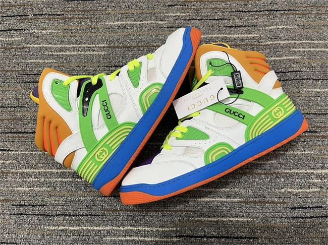 G*u*i high top sneaker sleek 205