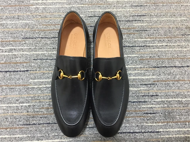 lightweight G*u*i loafer 327