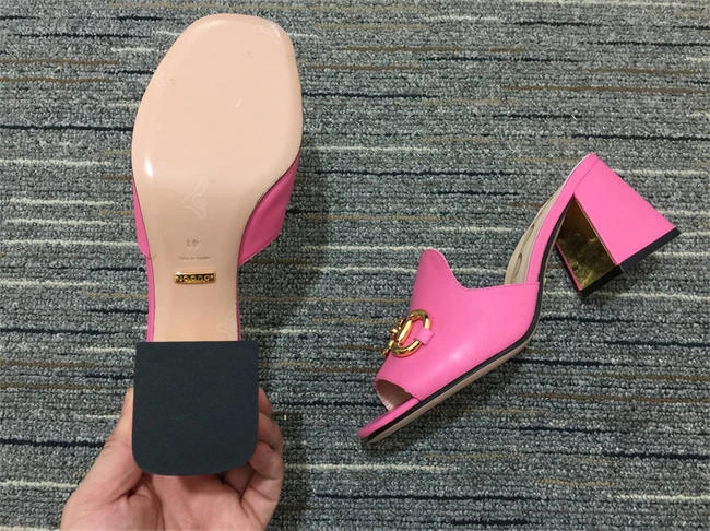 G*u*i side women eyecatching 490