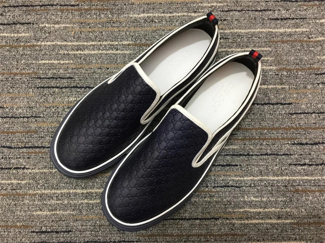 waterresistant G*u*i signature slip-on sneaker 300