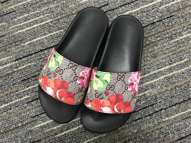 G*u*i slide tailored 385