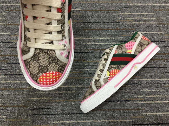 G*u*i tennis 1977 sneaker minimalist 74