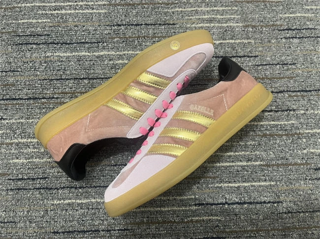 g*u*i x Ad*s fashionforward 41