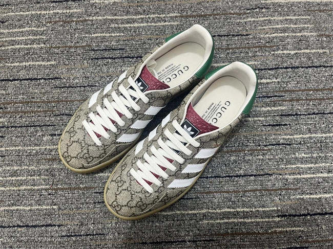 affordable g*u*i x Ad*s 43