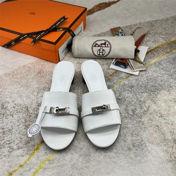 h slipper S*pportive 2363