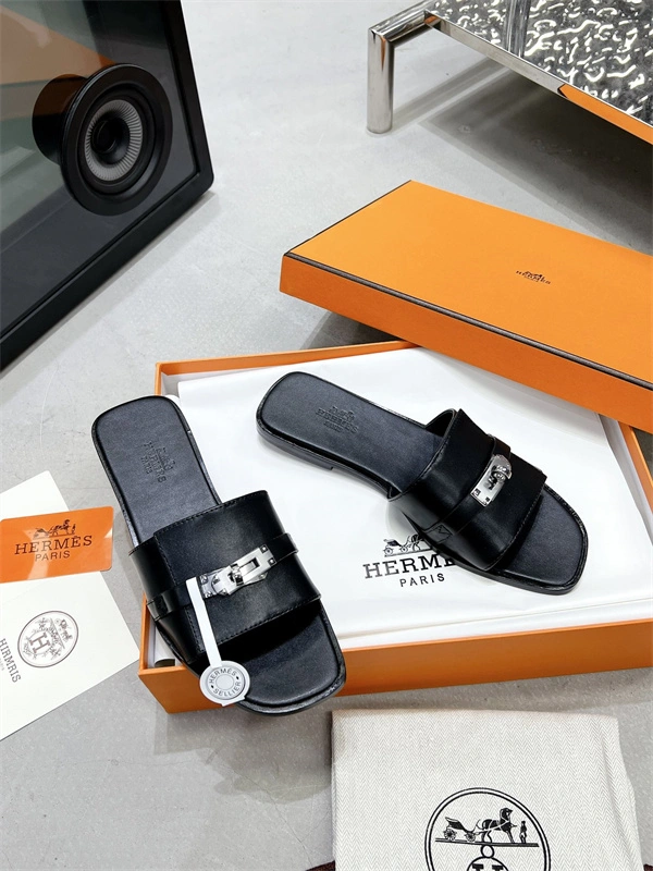 Elegant H Slipper 2372