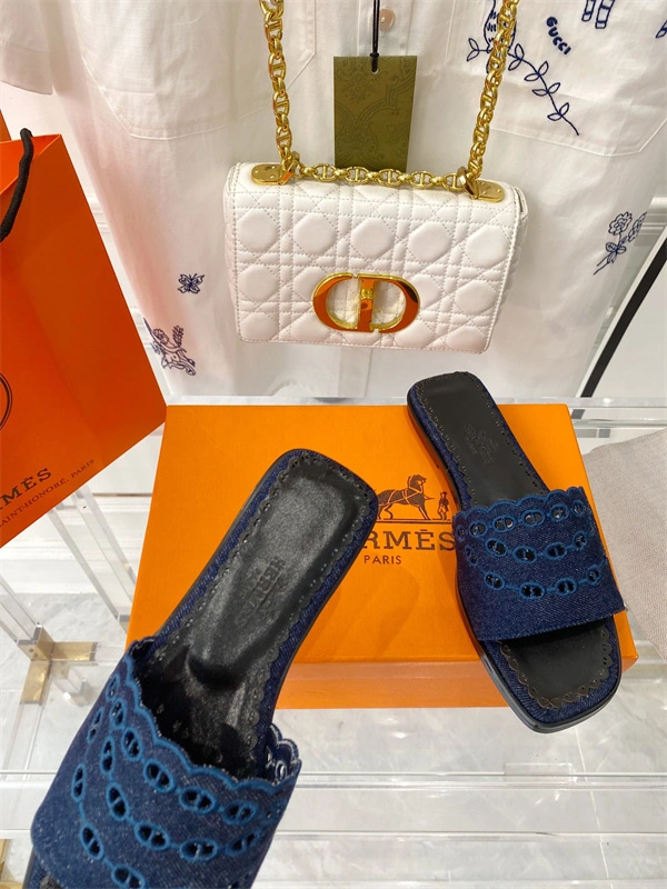 Durable H Slipper 2375