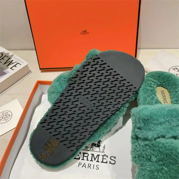 Efficient H Slipper 2380