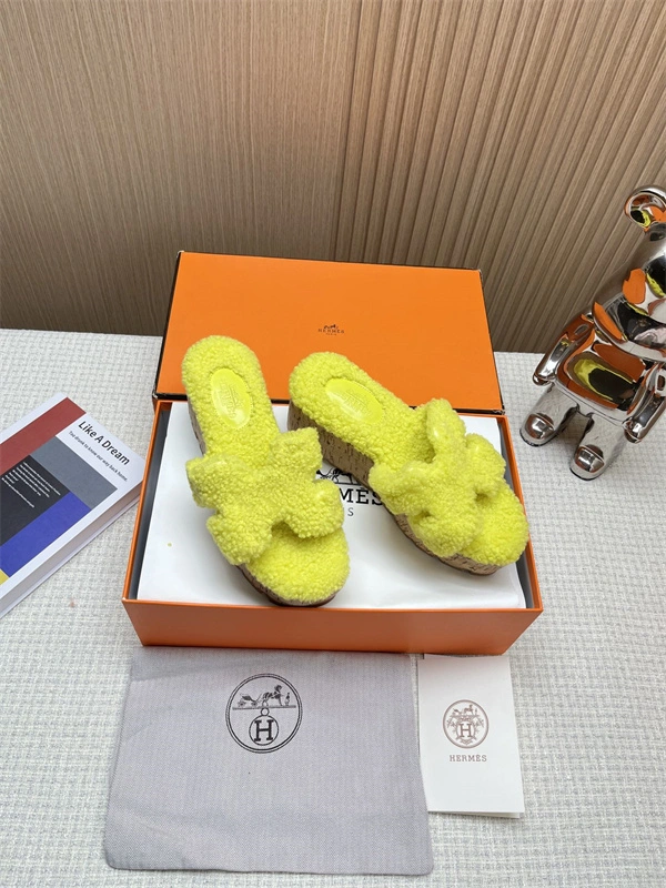 H Slipper Stylish 2384