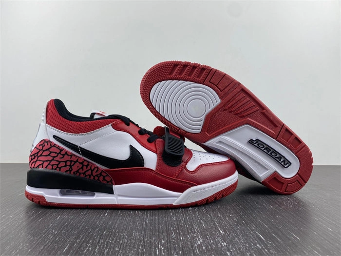 SmoothTexture Jordan Legacy 312 Low Chicago Red. CD7069-116. 4205