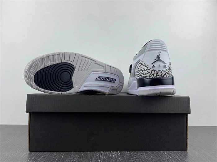 Vibrant Jordan Legacy 312 Low Light Smoke Grey CD7069- 4199