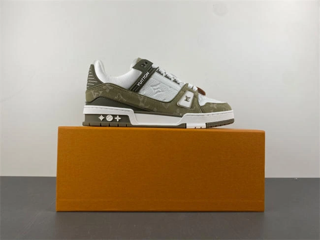 l0*is V*t0n lv trainer popular 1646