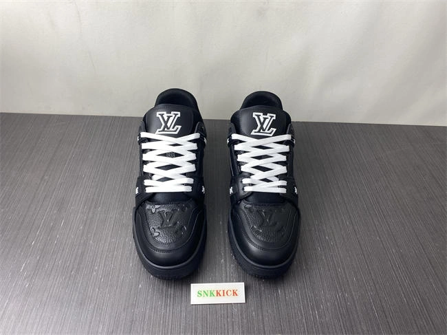 compact l0*is V*t0n 1647