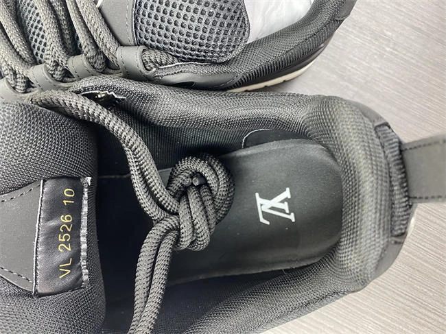 techfriendly l0*is V*t0n 1640