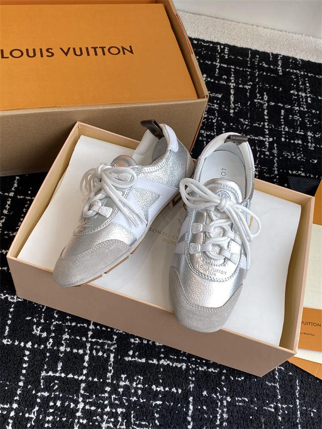 l0*is V*t0n welldesigned 1666