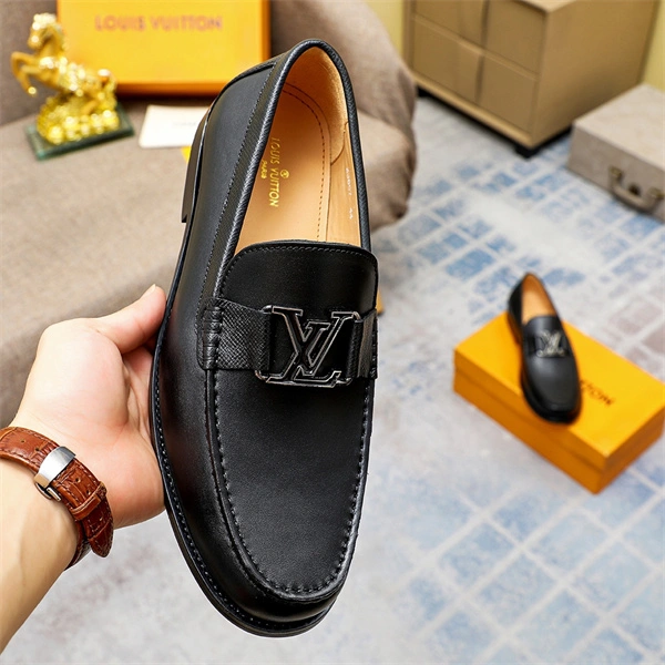 S*pportive lv loafer 1898