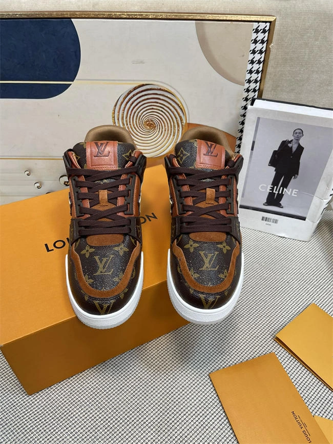 TopPick Lv Trainer Sneaker 2108