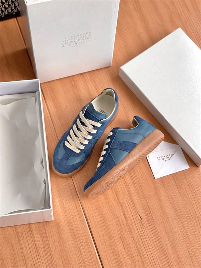 neat ma*s*n martin Ma*i*la sneaker 2997