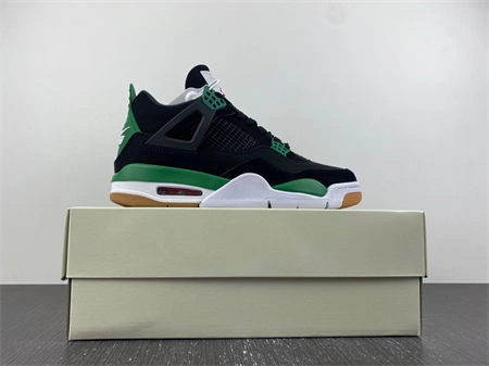 Attractive Nike SB x Air Jordan 4 DR5415- 3945
