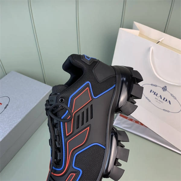 welldesigned Pra*a 3220