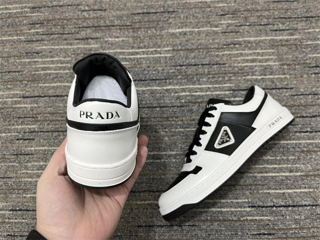 Pra*a leather sneaker fashionable 3307