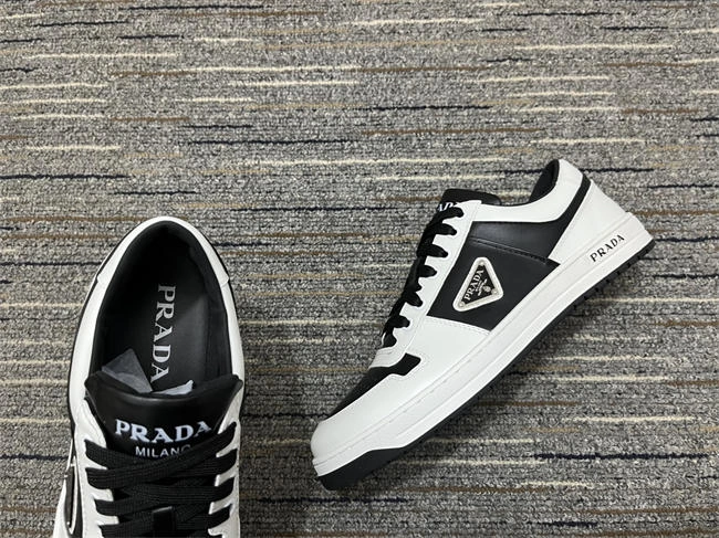 Pra*a leather sneaker fashionable 3307