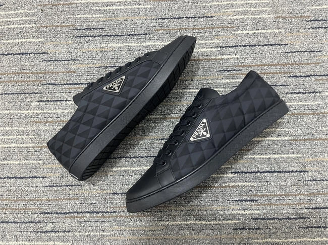 Pra*a leather sneaker sportinspired 3310