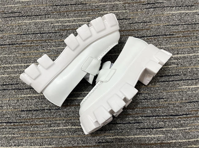 Pra*a loafer women resilient 3338