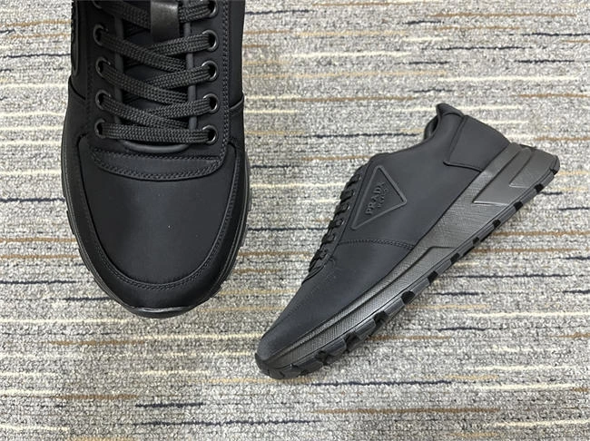 affordable Pra*a sneaker 3364