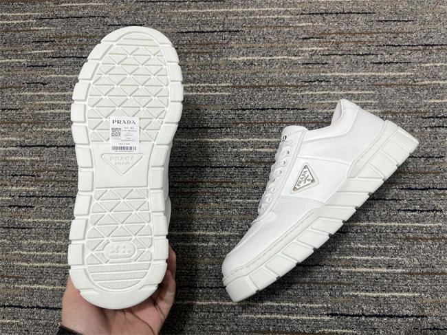 Pra*a sneaker affordable 3371