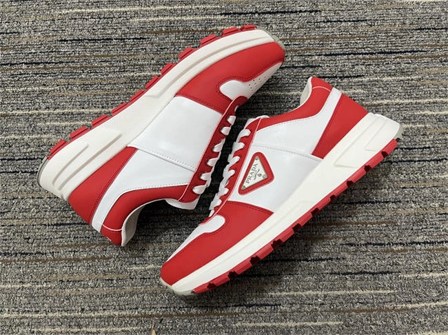 classic Pra*a sneaker 3377