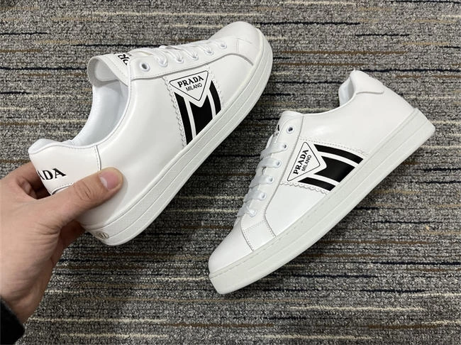 Pra*a sneaker relaxedfit 3374