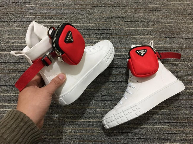 resilient Pra*a sneaker women 3395