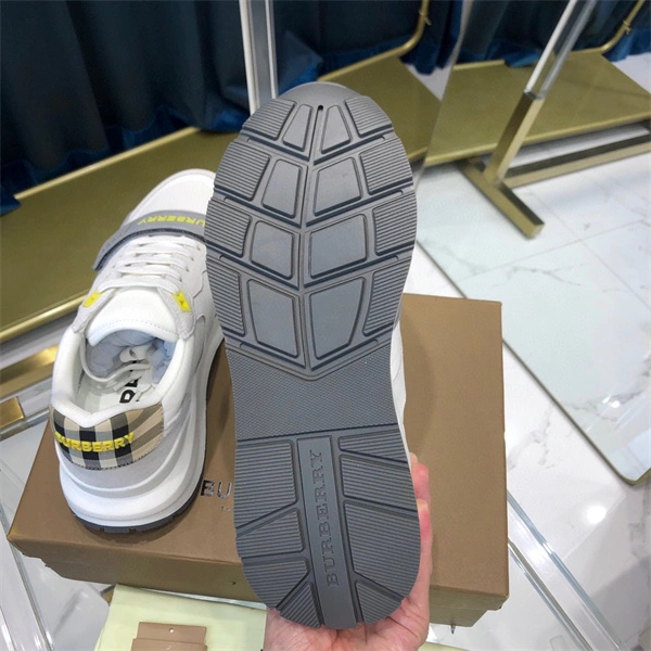 bvrberry MJ FashionForward 2656